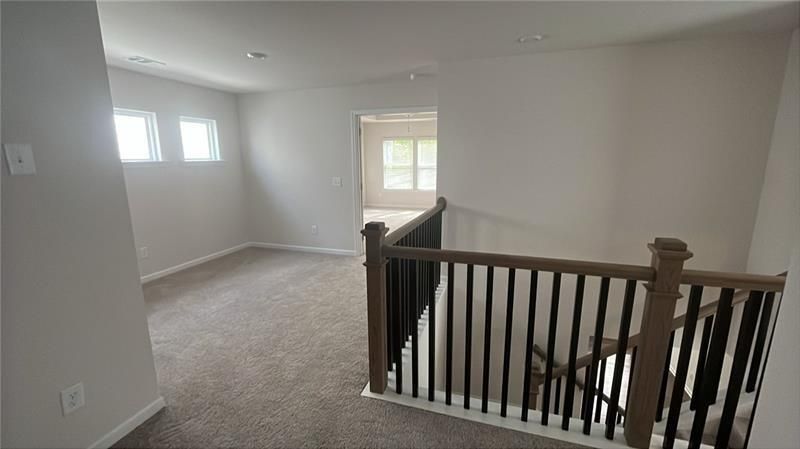 Building Photo - 105 Berry Dr