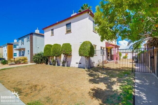 Primary Photo - Charming 1Bdm 1Ba Apartment in the Heart o...