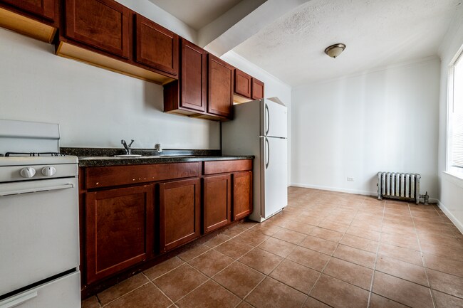 Building Photo - Chatham Neighborhood Apartments