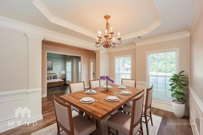 Building Photo - 5660 Halsey trc