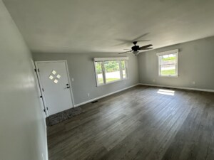 Building Photo - 3 Bedroom Country Home!