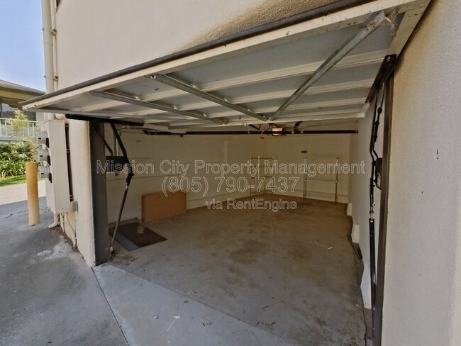 Building Photo - 1132 Olive St