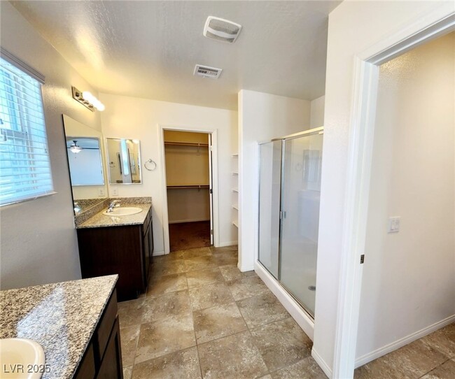 Building Photo - 5812 Beluga Bay St