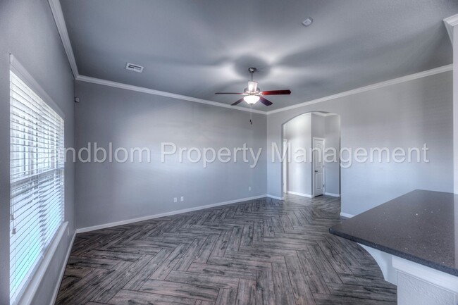 Building Photo - FOR LEASE | Broken Arrow | 3 Bed, 2 Bath H...