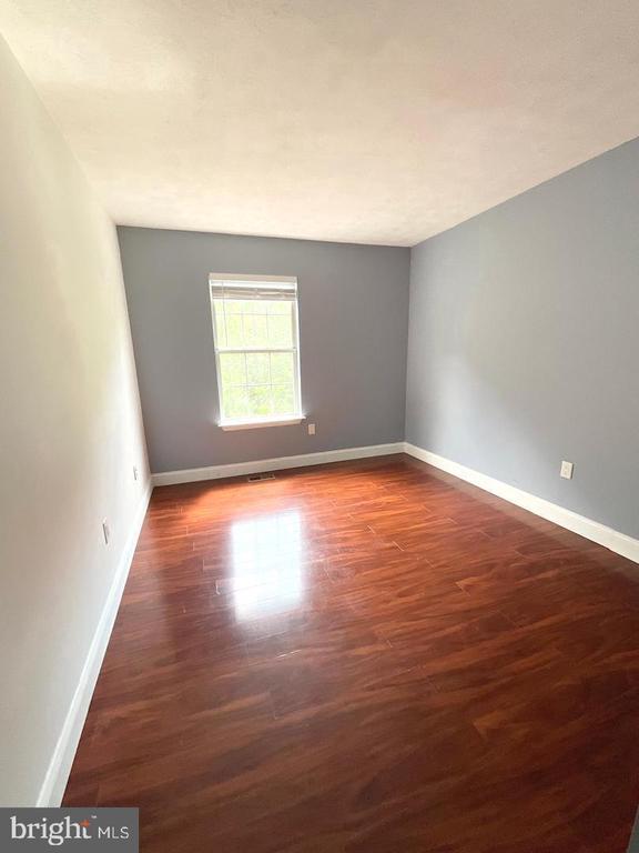 Building Photo - 404 Potomac Hills Dr