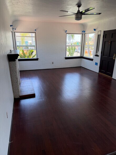 Building Photo - 5606 Meade Ave