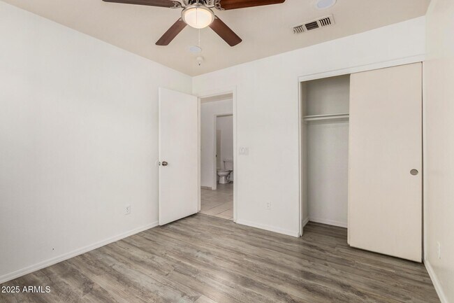 Building Photo - 8759 W Coronado Rd