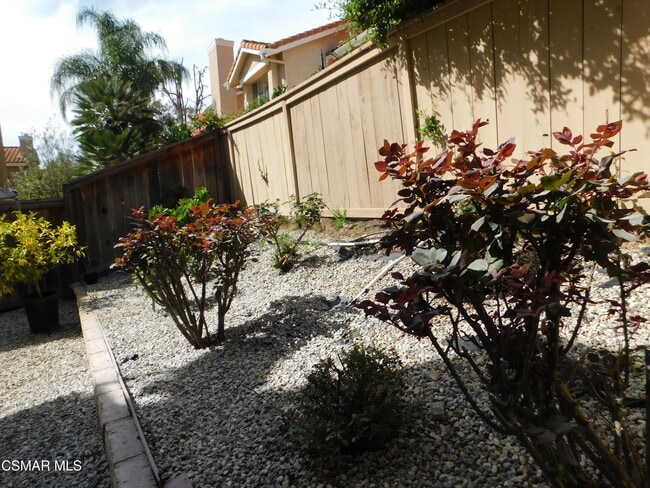 Building Photo - 4887 Santo Dr