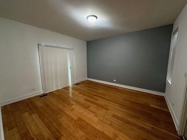 Building Photo - 147 N Menard Ave