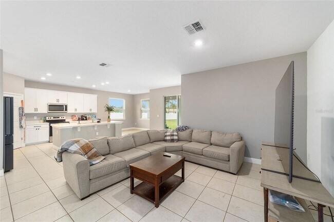 Building Photo - 11102 SW 58th Avenue Rd