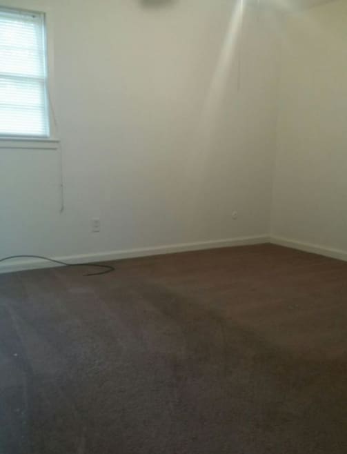 Building Photo - 3903 N Linden Dr