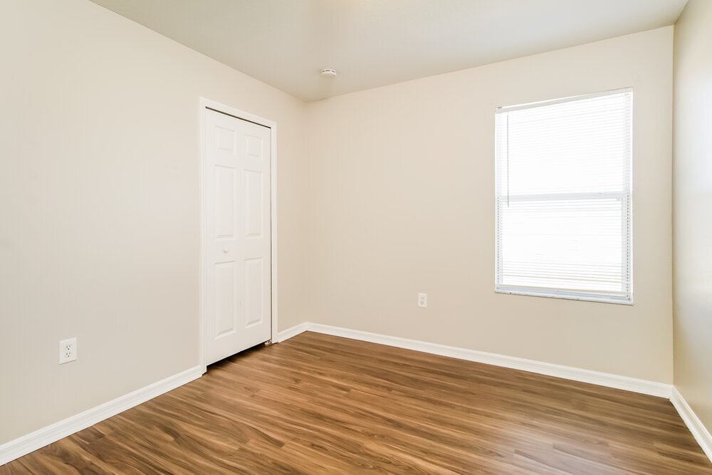 Building Photo - 1401 Punta Gorda Dr