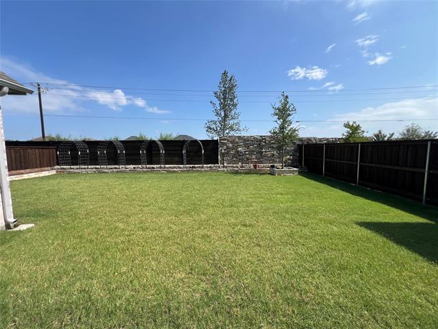 Building Photo - 1404 Huckleberry St