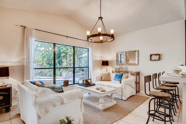 Building Photo - 11675 Berry Dr