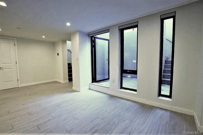Building Photo - 41-26 44th St