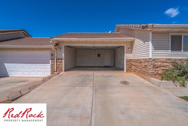Building Photo - Spacious 3-Bed, 2-Bath Ivins Townhome – Do...