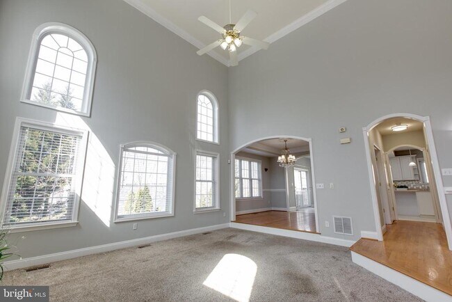 Building Photo - 2106 Beckett Way