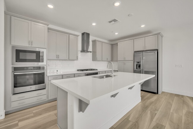 Building Photo - 8980 Upbeat Wy