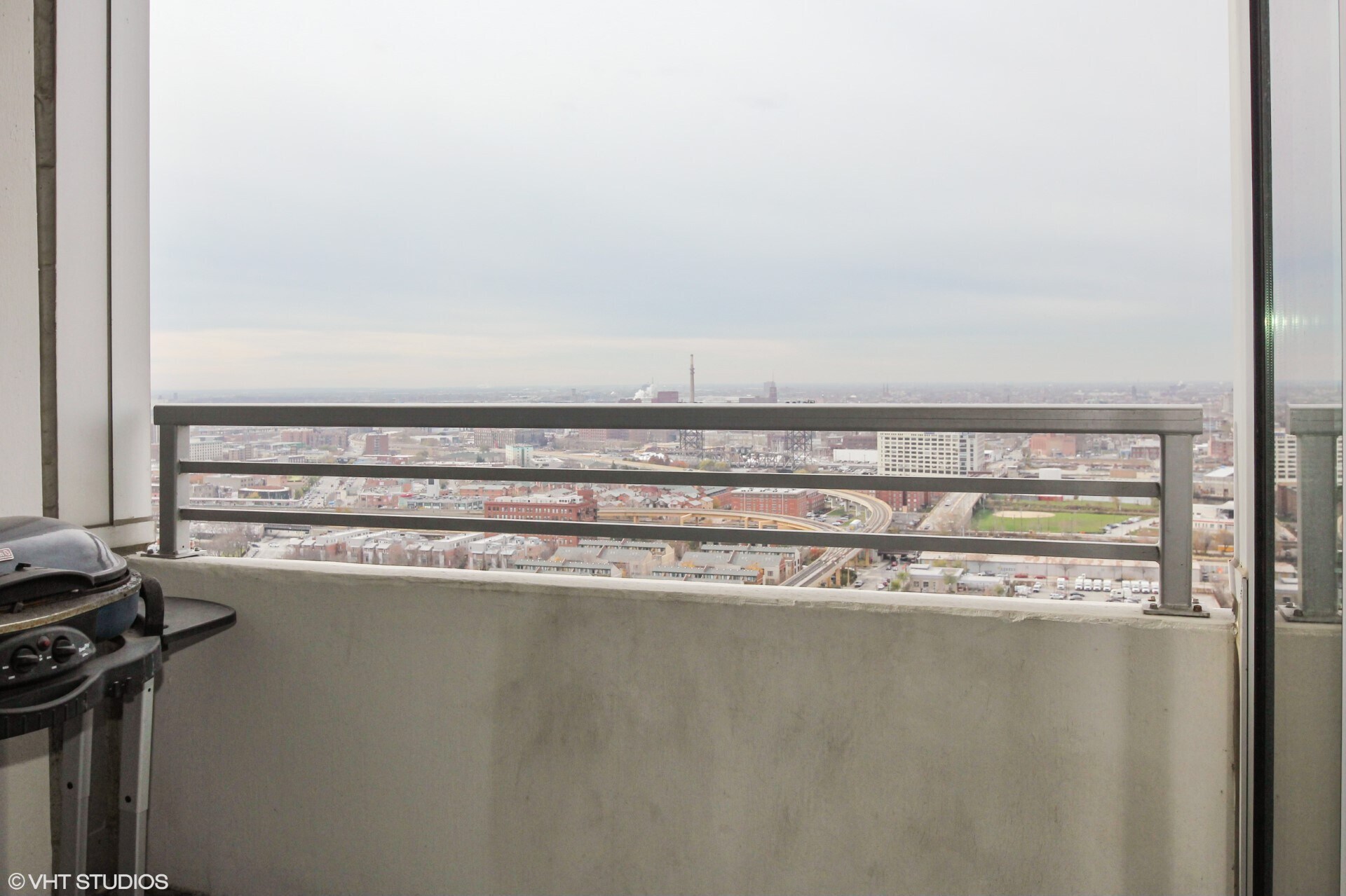 Building Photo - 1720 S Michigan Ave