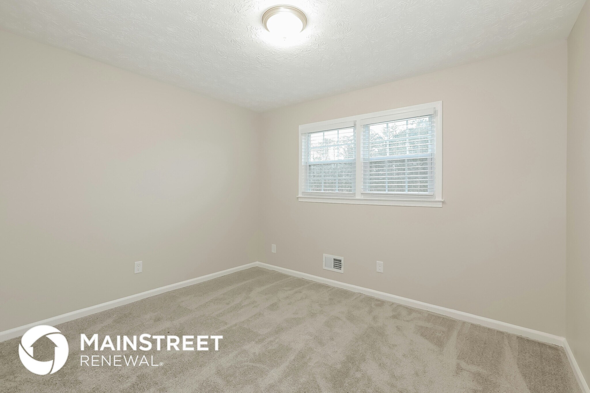 Building Photo - 3037 Kathy Ln NW