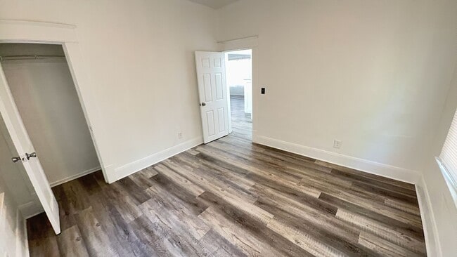 Building Photo - 3/1.5 Historic Bungalow Home in Tampa/Ybor...