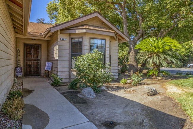 Building Photo - 407 Hoover Ave