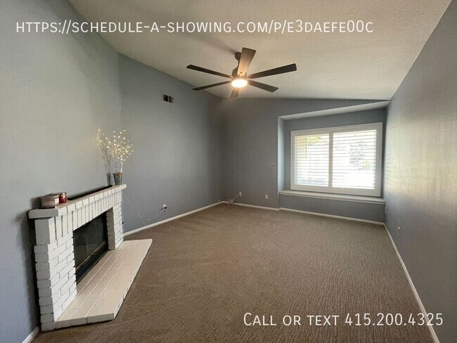 Building Photo - 40659 Kona Ct