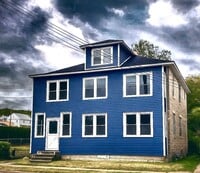 Building Photo - 1005 Pine St