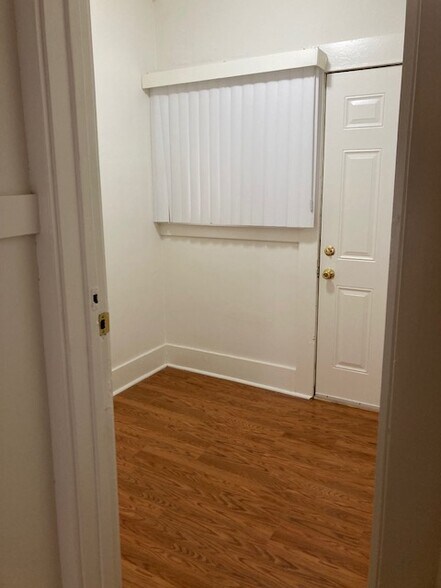 storage room - 947 E 2nd St