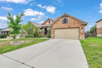 Building Photo - 833 TUSCAN Rd
