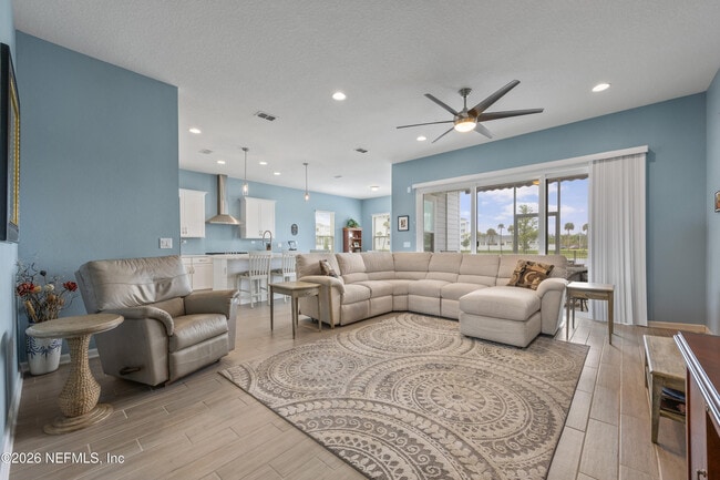 Building Photo - 405 Rum Runner Wy