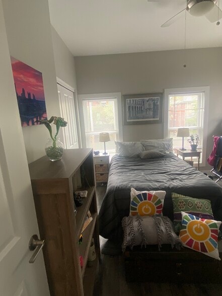 Building Photo - 139 W 2nd Ave