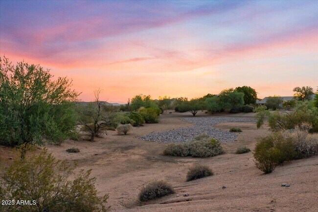 Building Photo - 4615 E Prickly Pear Trail
