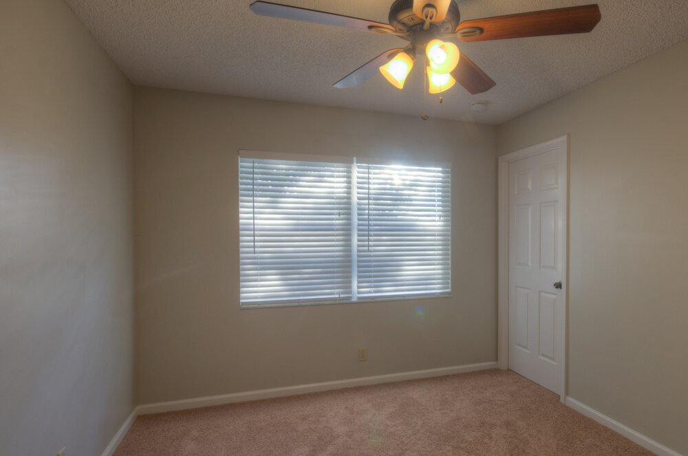 Building Photo - 138 Dove Cir