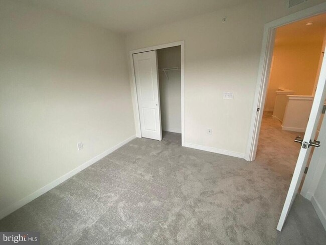 Building Photo - 1817 Boulder Dr