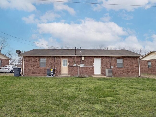 Building Photo - 404 -07 Thompsonville Lane