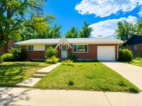 Building Photo - Spacious 4 Bed Home in South Boulder Near CU & Trails