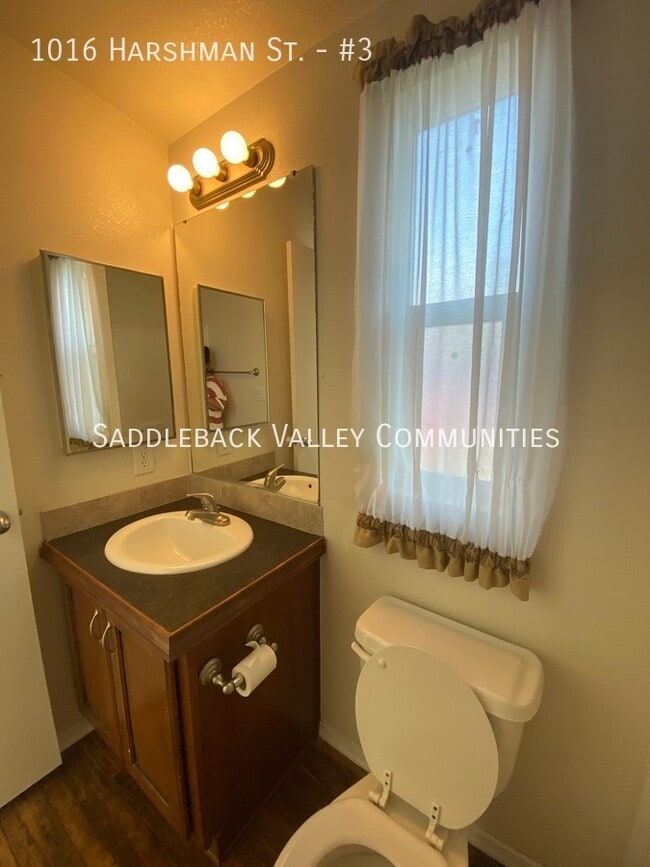 Building Photo - 1016 Harshman St