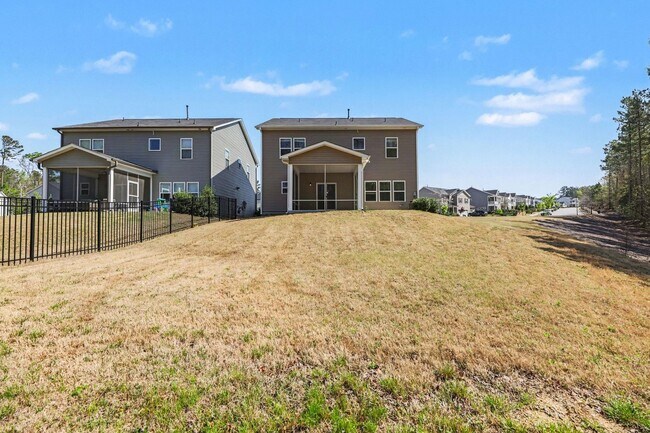 Building Photo - Modern 4BR Home in Raleigh | Great Location