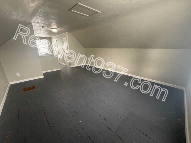 Building Photo - Charming 3 Bed 1 Bath in Kettering