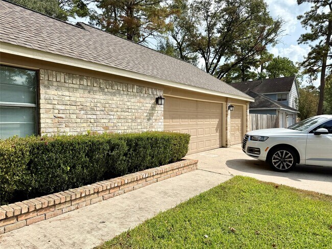 Building Photo - 5231 Alamosa Ln