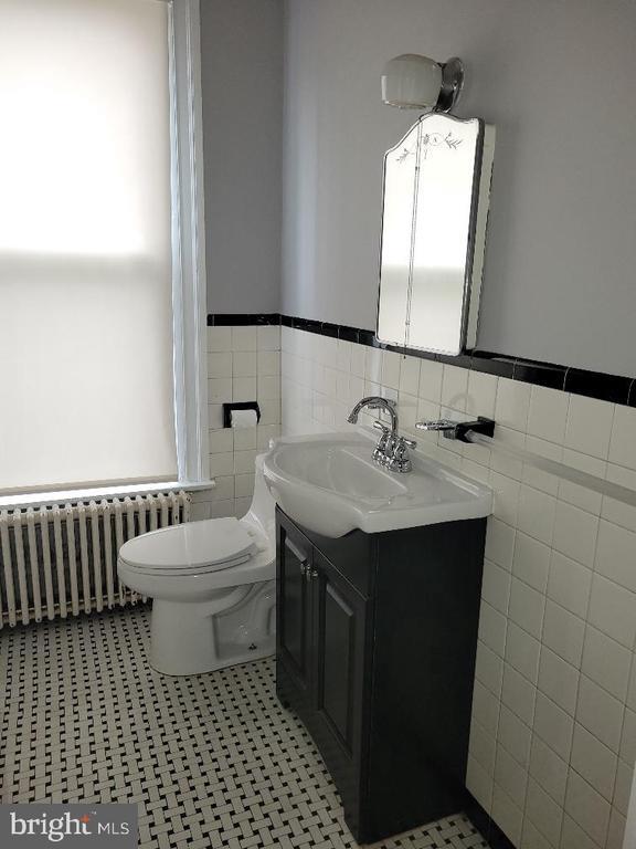 Building Photo - 1107 Prince Edward St