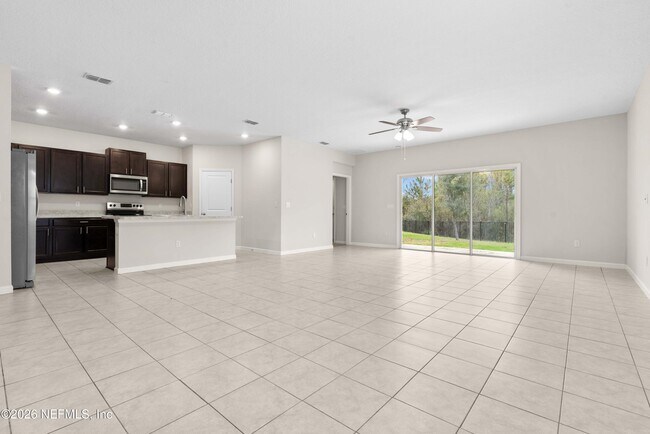 Building Photo - 5556 Kellar Cir