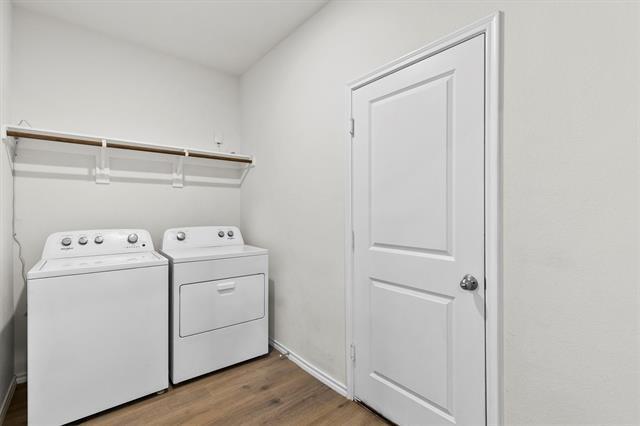 Building Photo - 809 Trough St