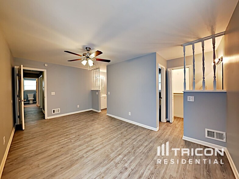 Building Photo - 107 Lely Ct