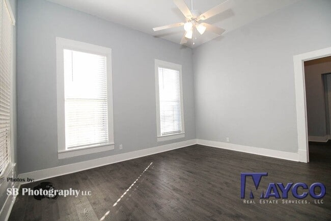 Primary Photo - 3 bedroom 2 bath in Highland!