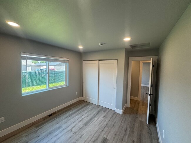 Building Photo - Non-Refundable & Security Deposit Total: $...
