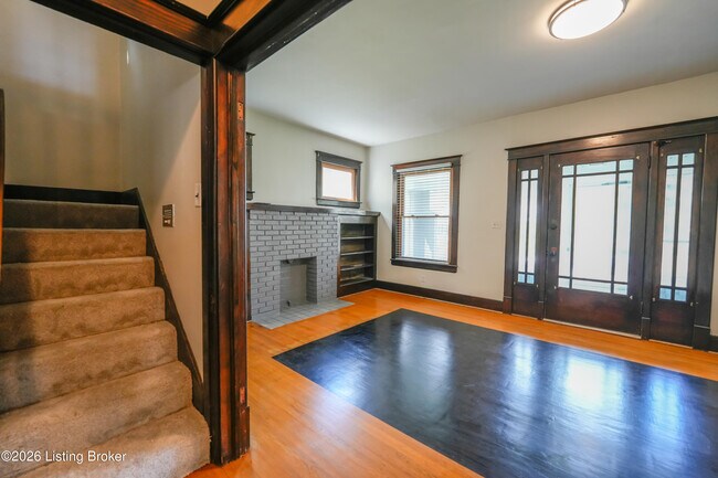 Building Photo - 908 Lydia St