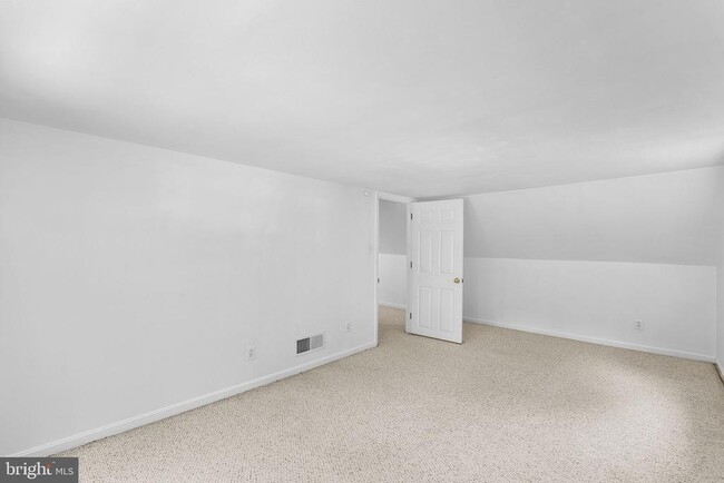 Building Photo - 3103 Plyers Mill Rd