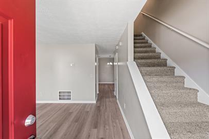 Building Photo - 3606 Hopkins Ct